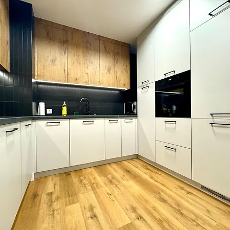 Apartment Cute 2 Bedroom In *